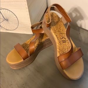 Blowfish Lover Sandal